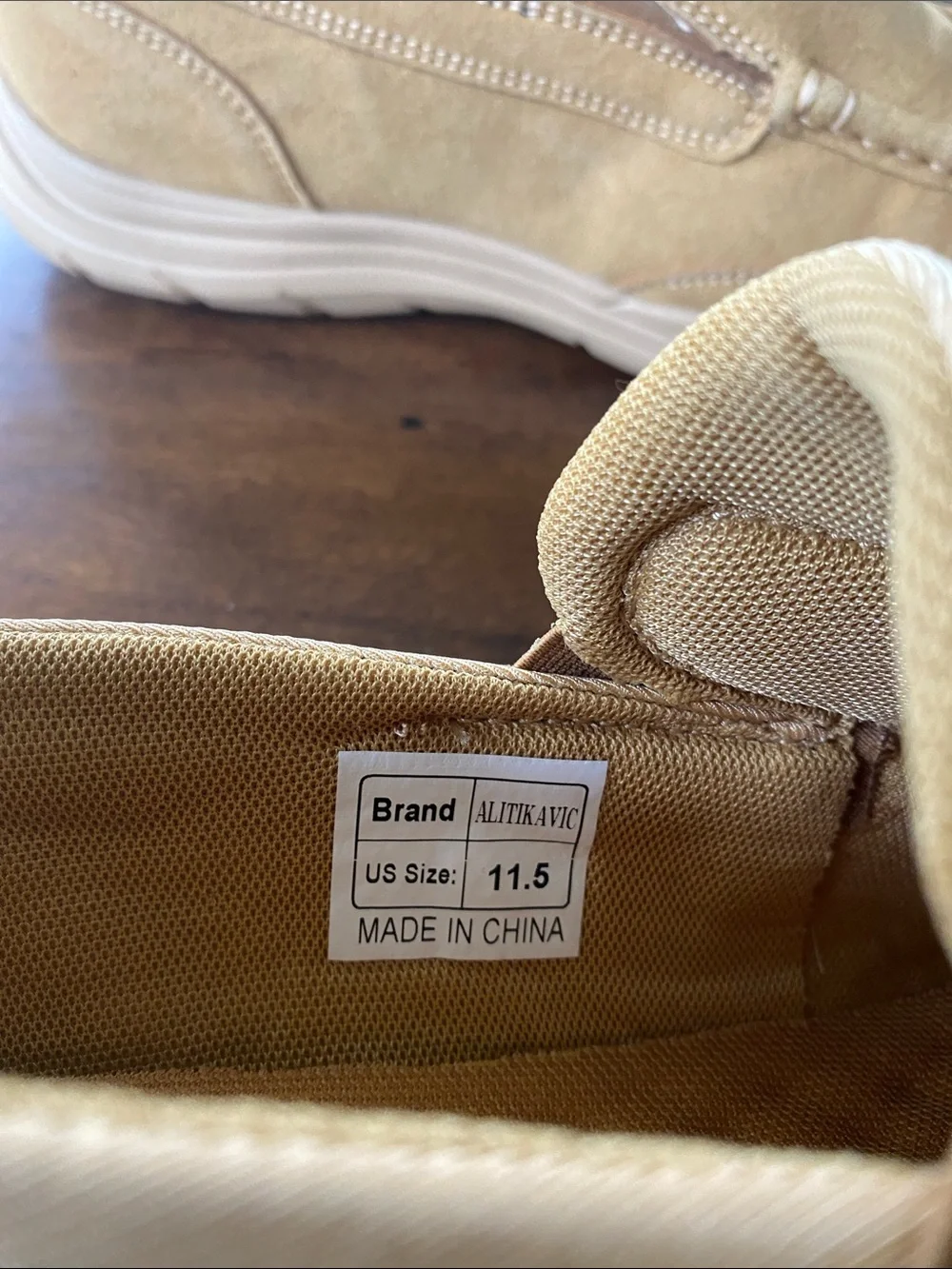 Alitikavic • Men’s Slipper • Sz 11.5 • Brand New • no box